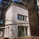 Фасад офиса с отделкой планкеном Фасад офиса с отделкой планкеном